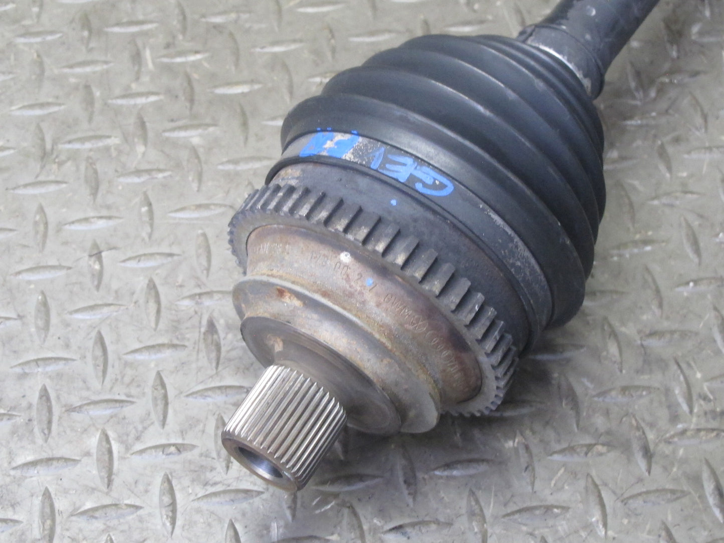 01-03 VW Eurovan T4 2.8L A/T Front Right Suspension Axle Shaft 7D0407271A OEM