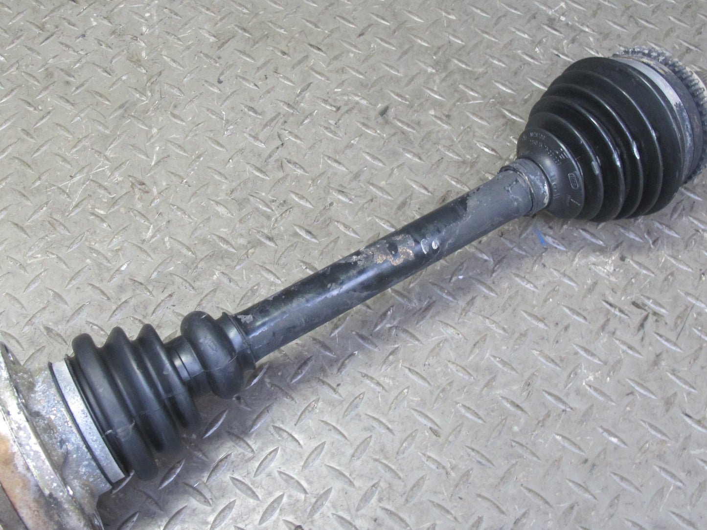01-03 VW Eurovan T4 2.8L A/T Front Right Suspension Axle Shaft 7D0407271A OEM