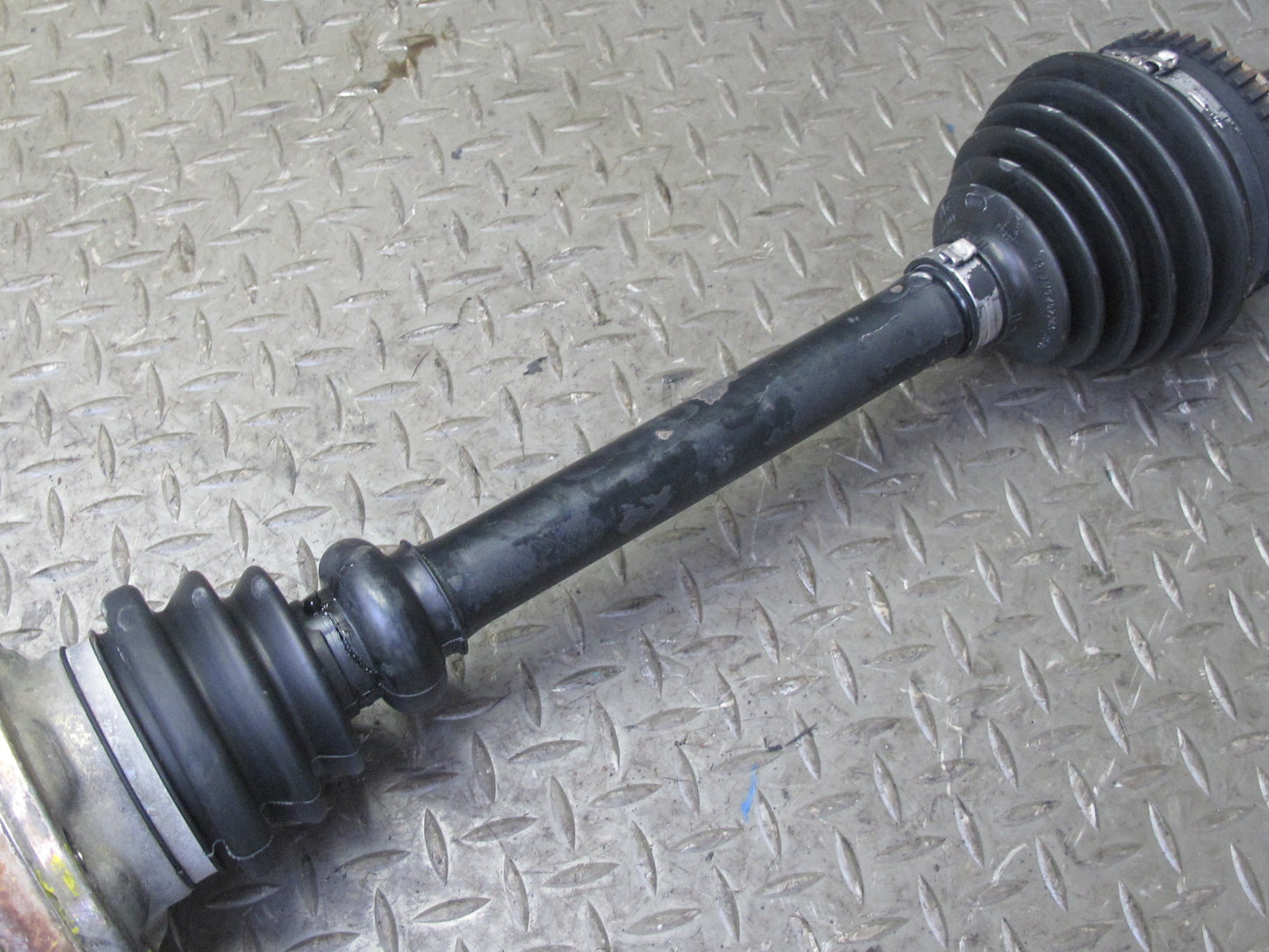 01-03 VW Eurovan T4 2.8L A/T Front Left Suspension Axle Shaft 7D0407271B OEM