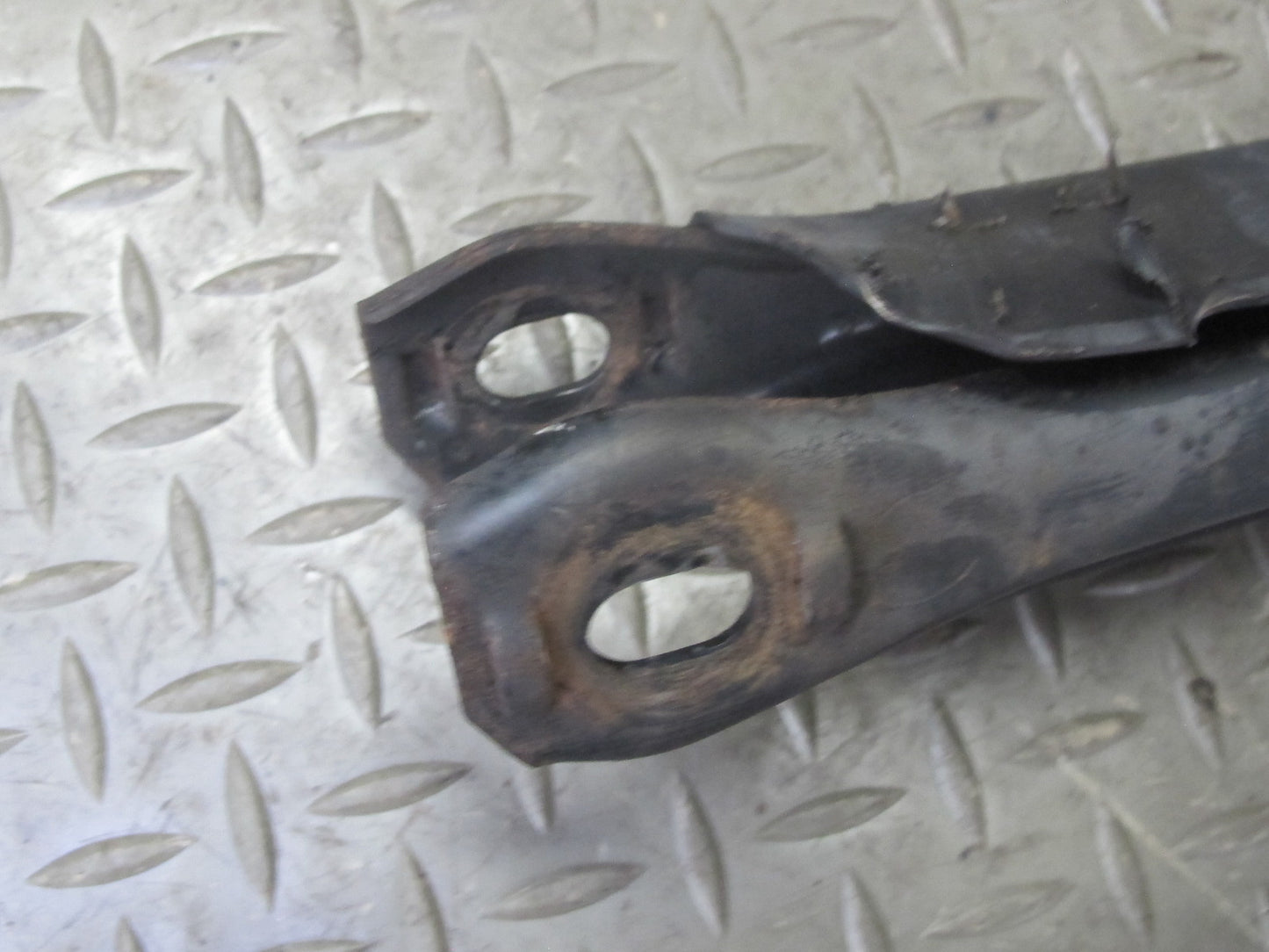 94-99 BMW E36 325iC 328iC Set of 2 Rear Right Upper & Lower Control Arm OEM