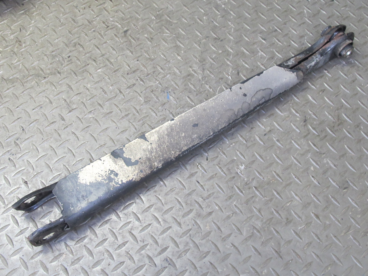 94-99 BMW E36 325iC 328iC Set of 2 Rear Left Upper & Lower Control Arm OEM