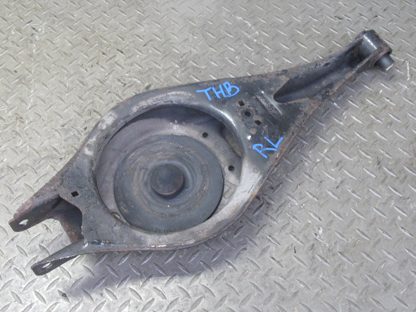 94-99 BMW E36 325iC 328iC Set of 2 Rear Left Upper & Lower Control Arm OEM
