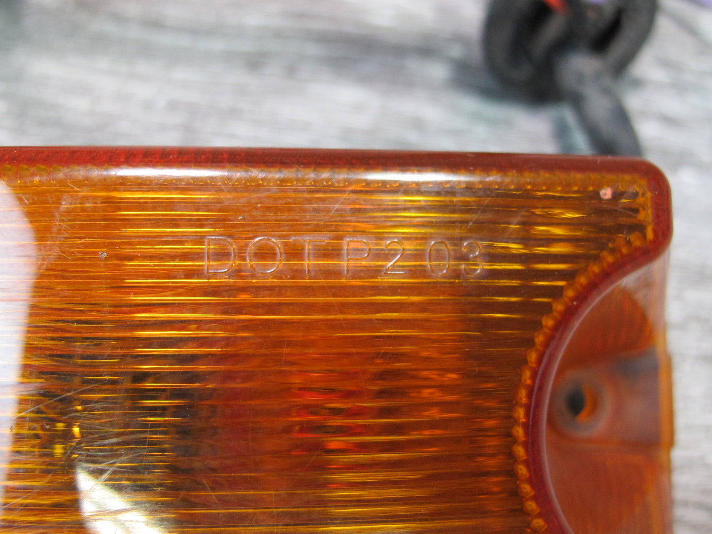 2003-2009 Hummer H2 Front Roof Clearance Marker Light Lamp Set of 2