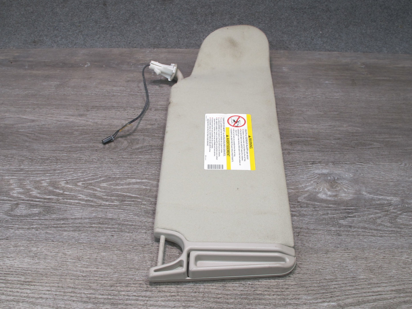 2003-2007 Hummer H2 Front Left & Right Sun Visor Shade Set of 2