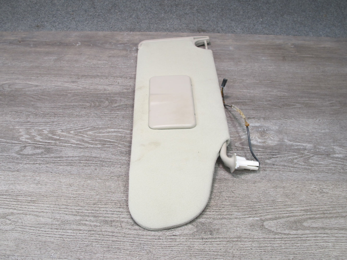 2003-2007 Hummer H2 Front Left & Right Sun Visor Shade Set of 2