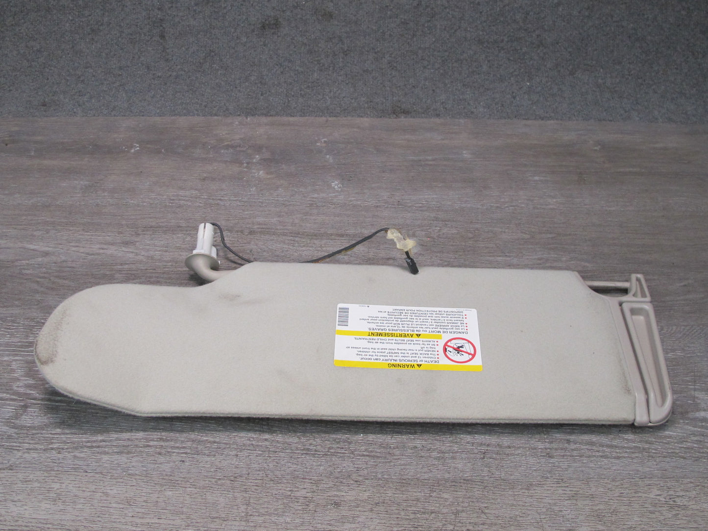 2003-2007 Hummer H2 Front Left & Right Sun Visor Shade Set of 2