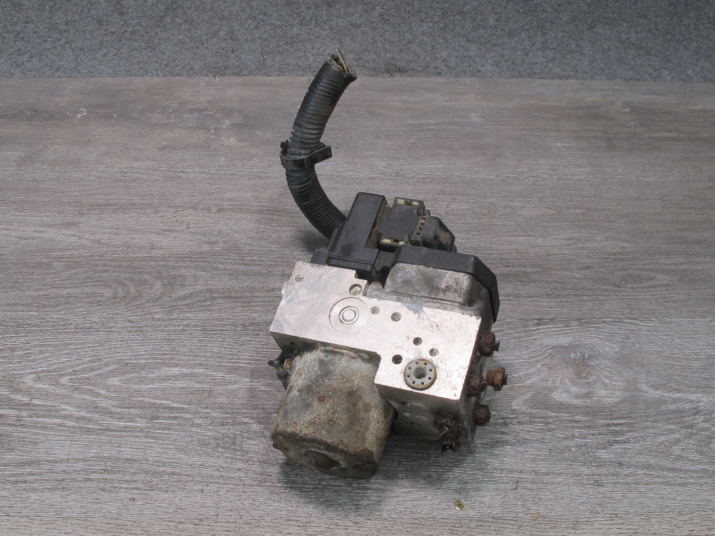 2003-2007 Hummer H2 Anti Lock Brake ABS Pump Module