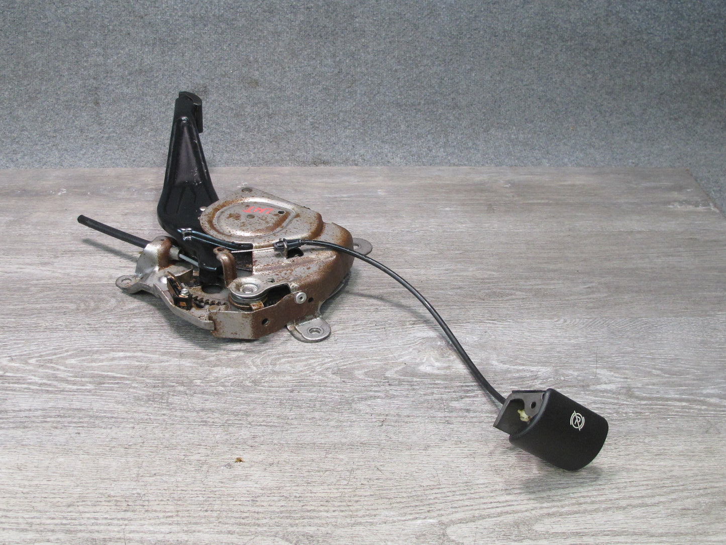 2006-2007 Hummer H2 Manual Emergency Parking Brake Stop Pedal