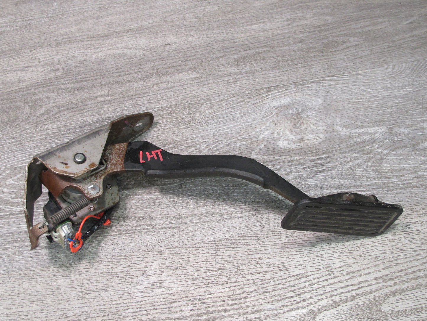 2004-2007 Hummer H2 Gas Acceleration Pedal Sensor