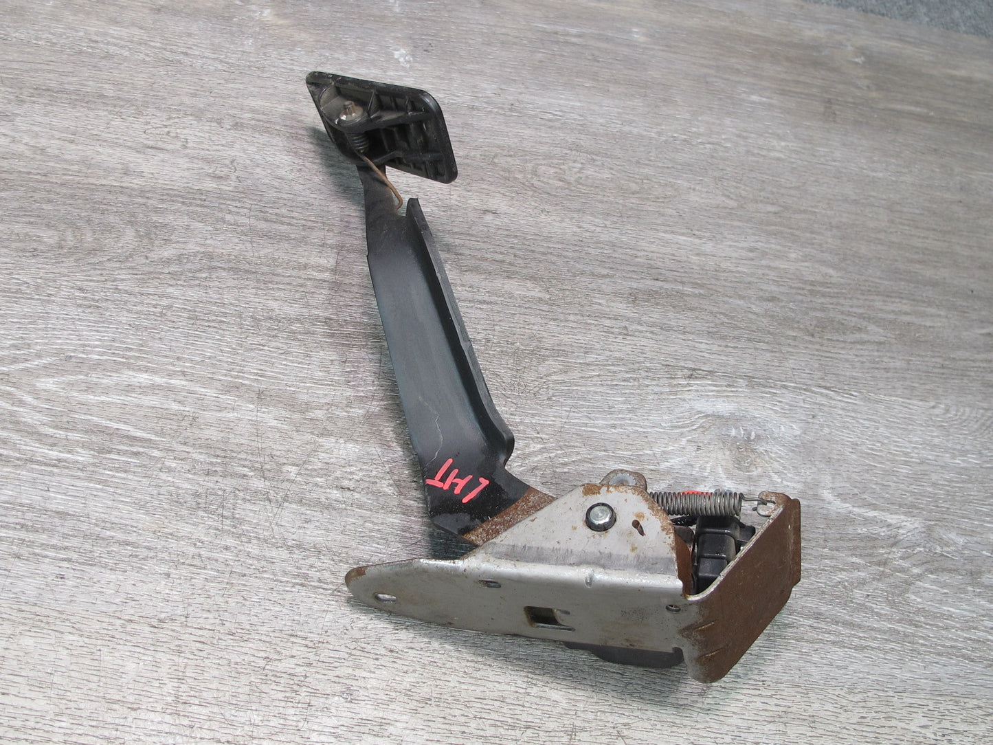2004-2007 Hummer H2 Gas Acceleration Pedal Sensor