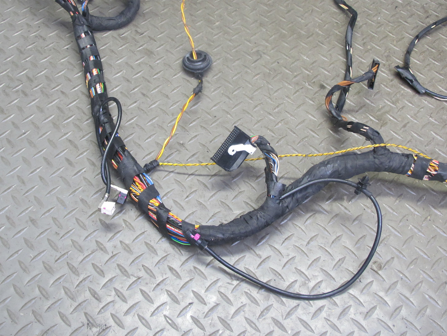 03-08 BMW E85 Z4 Hi-fi Audio System Loom Wire Wiring Harness Set OEM