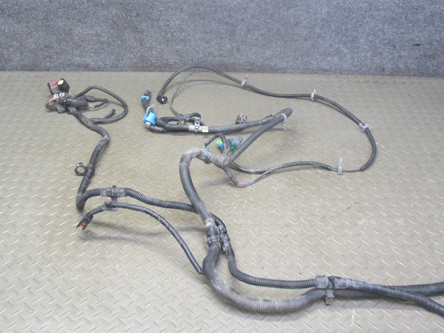 2006-2007 Hummer H2 6.0L Engine Bay Wire Wiring Harness