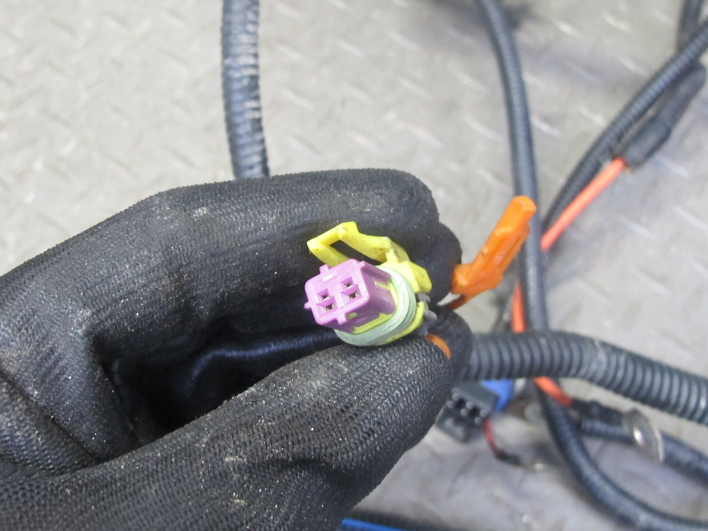 2006-2007 Hummer H2 6.0L Engine Bay Wire Wiring Harness