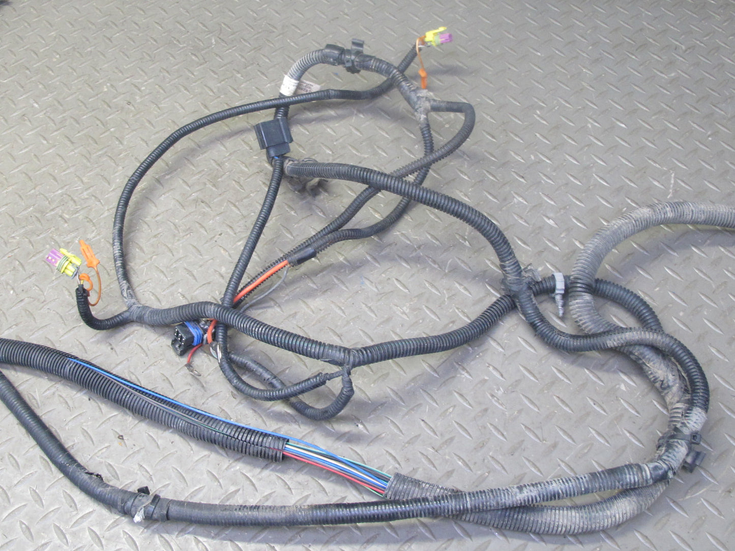 2006-2007 Hummer H2 6.0L Engine Bay Wire Wiring Harness