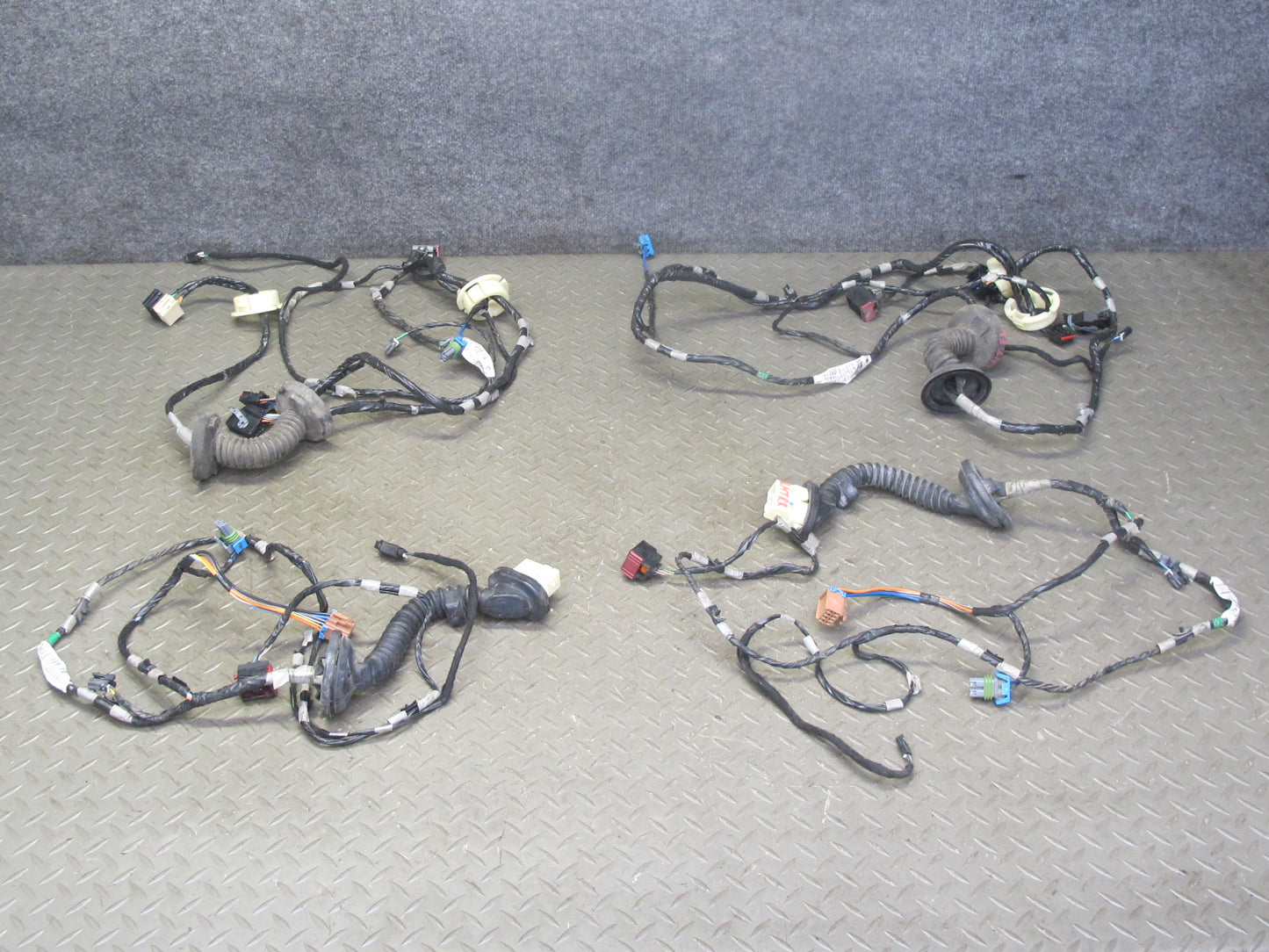 2003-2007 Hummer H2 Front & Rear Door Wire Wiring Harness Set of 4
