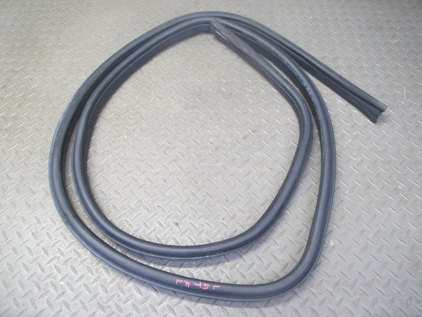 2003-2009 Hummer H2 Front & Rear Door Weatherstrip Rubber Seal Gasket Set of 4