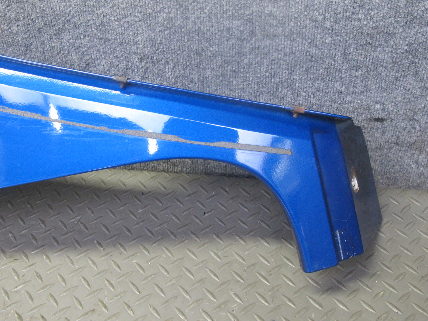2003-2009 Hummer H2 Front Right Passenger Side Fender Shell Cover Panel 15062998