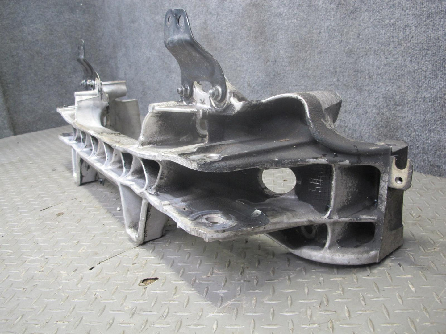 92-00 Lexus UZZ30L SC400 SC300 Front Engine Subframe Crossmember Carrier OEM