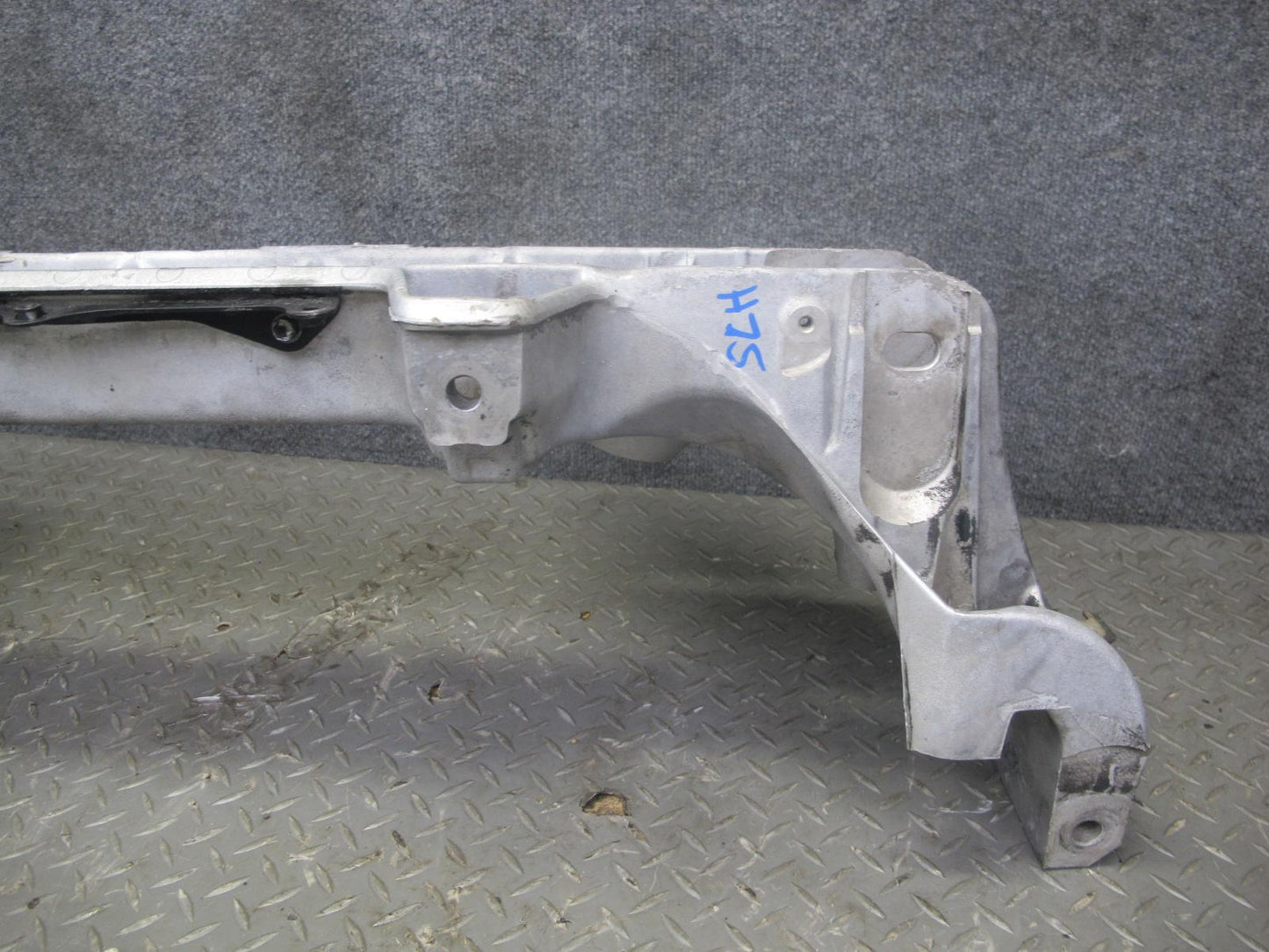 92-00 Lexus UZZ30L SC400 SC300 Front Engine Subframe Crossmember Carrier OEM