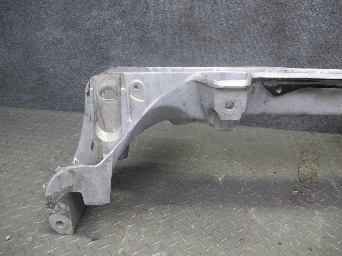 92-00 Lexus UZZ30L SC400 SC300 Front Engine Subframe Crossmember Carrier OEM
