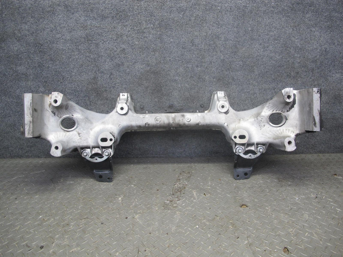92-00 Lexus UZZ30L SC400 SC300 Front Engine Subframe Crossmember Carrier OEM