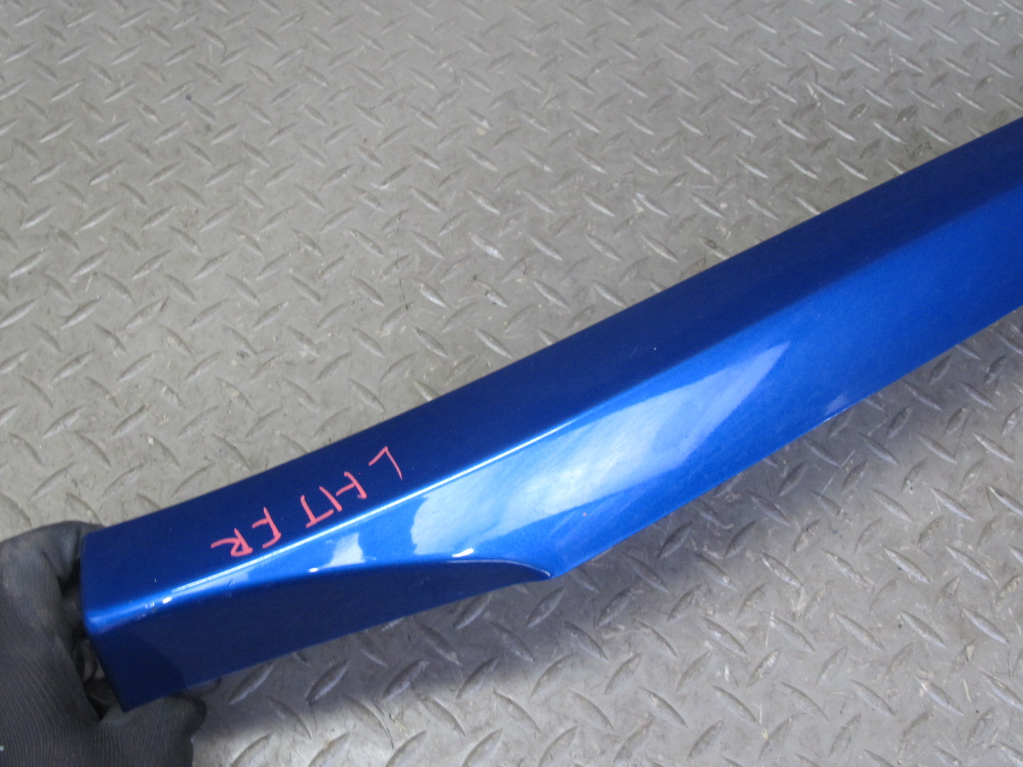 2003-2009 Hummer H2 Front Wheel Arch Fender Flare Trim Molding Pacific Blue Set