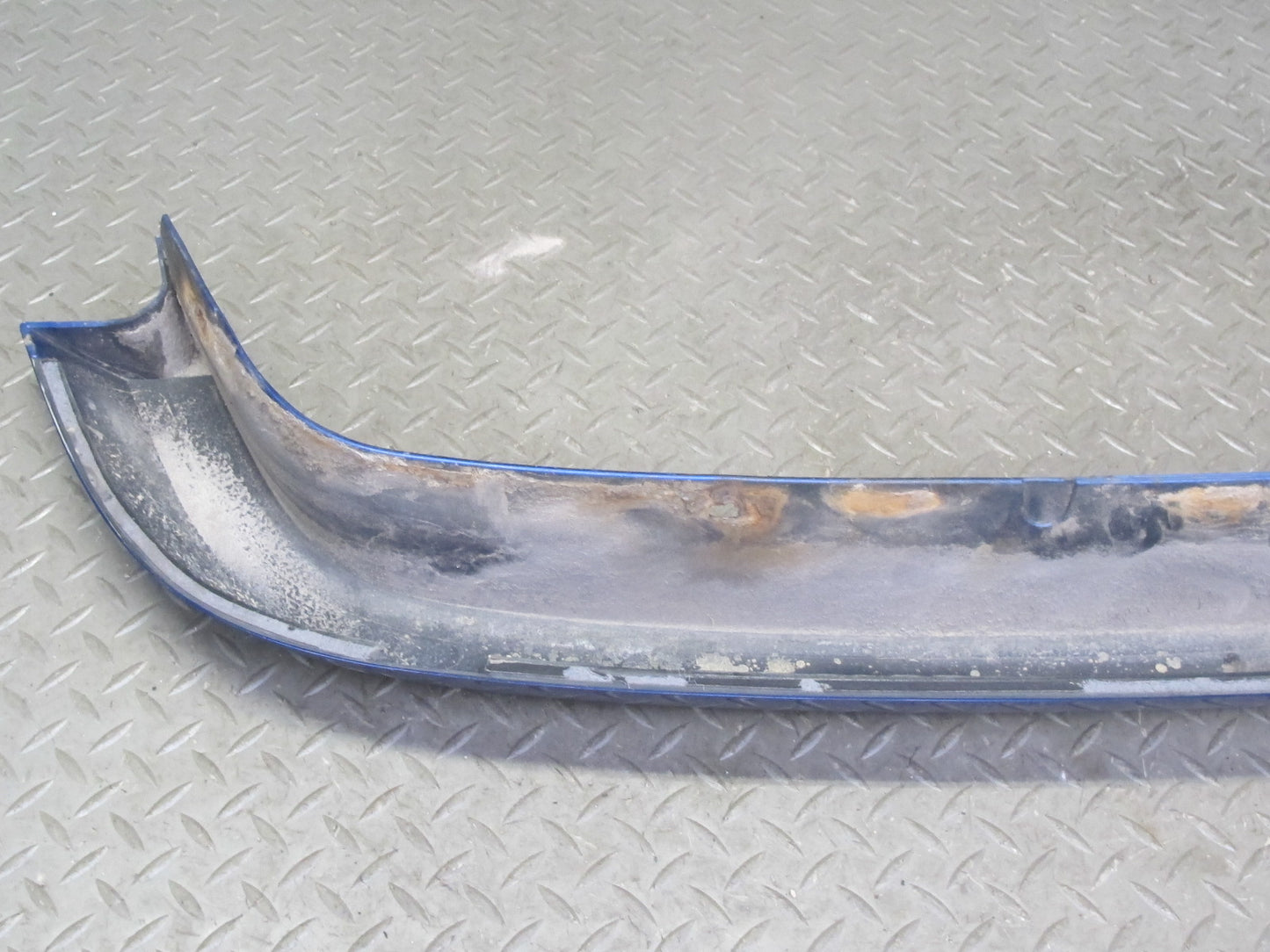 2003-2009 Hummer H2 Rear Right Wheel Arch Fender Flare Trim Molding 15294531