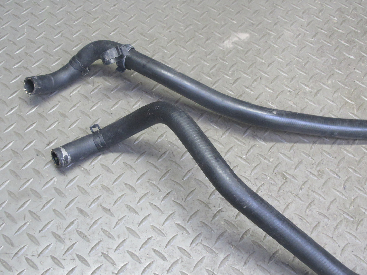 06-08 BMW E86 E85 Z4 N52 3.0L Set of 2 Engine Radiator Coolant Hose Pipe OEM