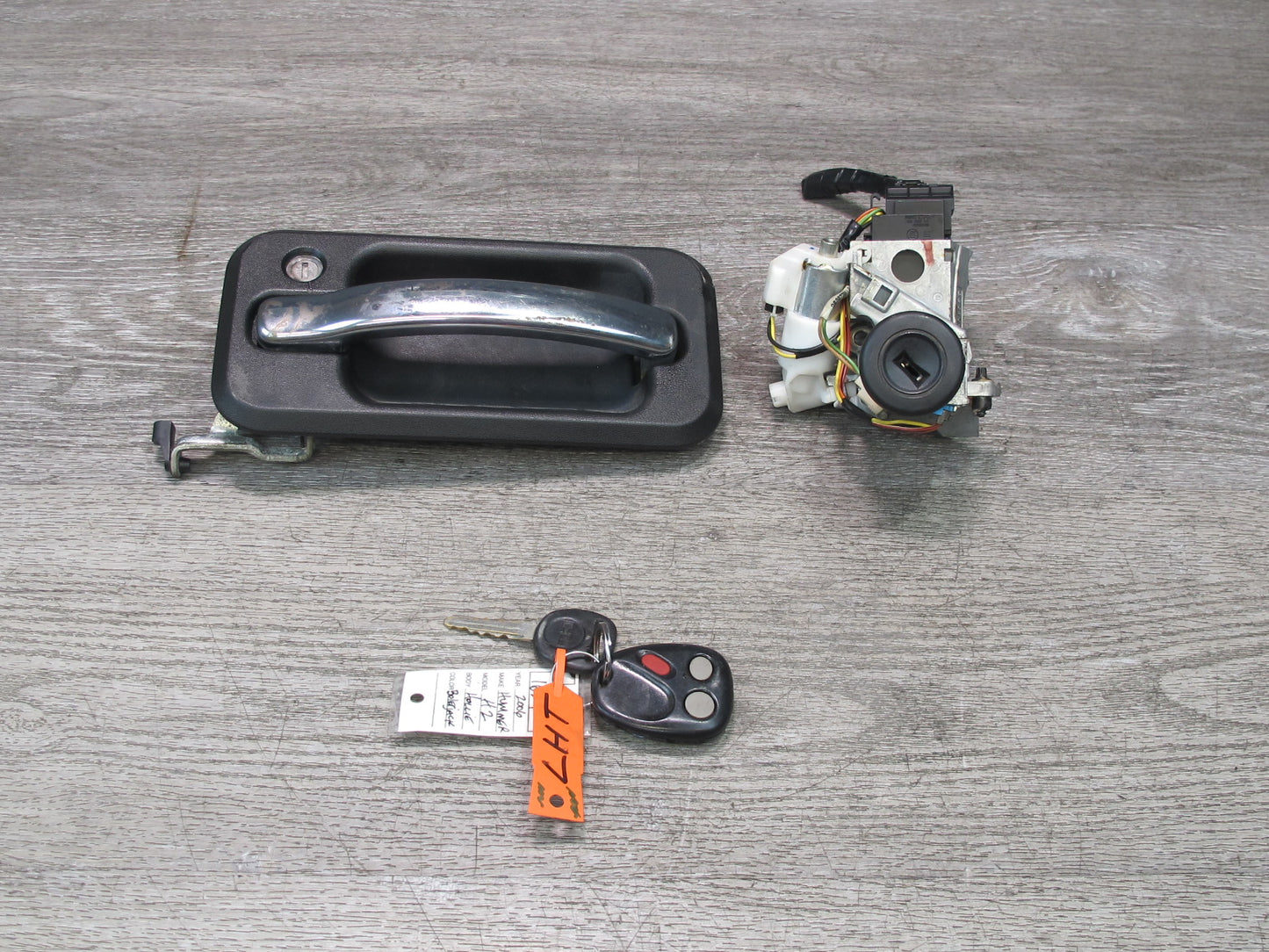 2003-2007 Hummer H2 Ignition Switch KEY Front Left Door Handle Set