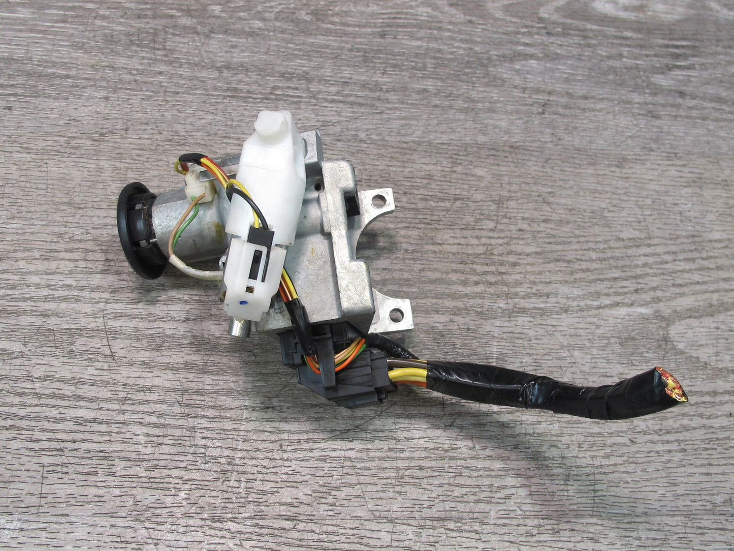 2003-2007 Hummer H2 Ignition Switch KEY Front Left Door Handle Set
