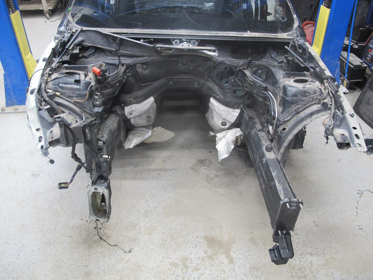 2008-2011 BMW E90 M3 Sedan Body Frame Base Cabin Chassis