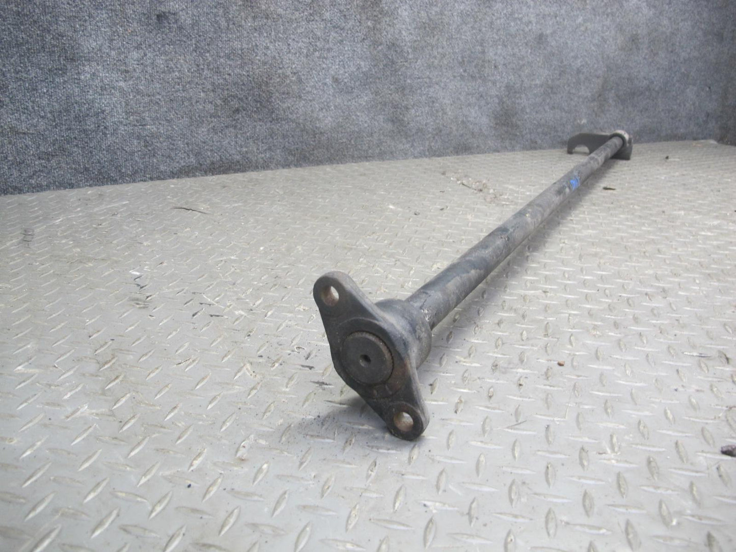 99-01 Isuzu Vehicross Set of 2 Left & Right Torsion Bar w Bolts 144K Miles OEM
