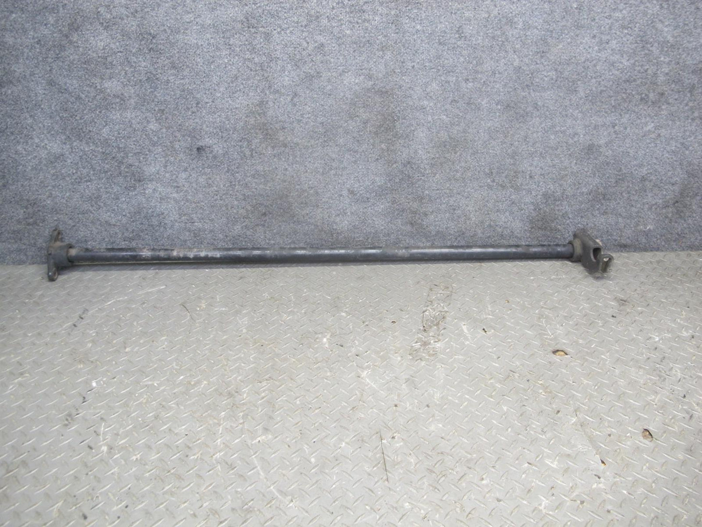 99-01 Isuzu Vehicross Set of 2 Left & Right Torsion Bar w Bolts 144K Miles OEM