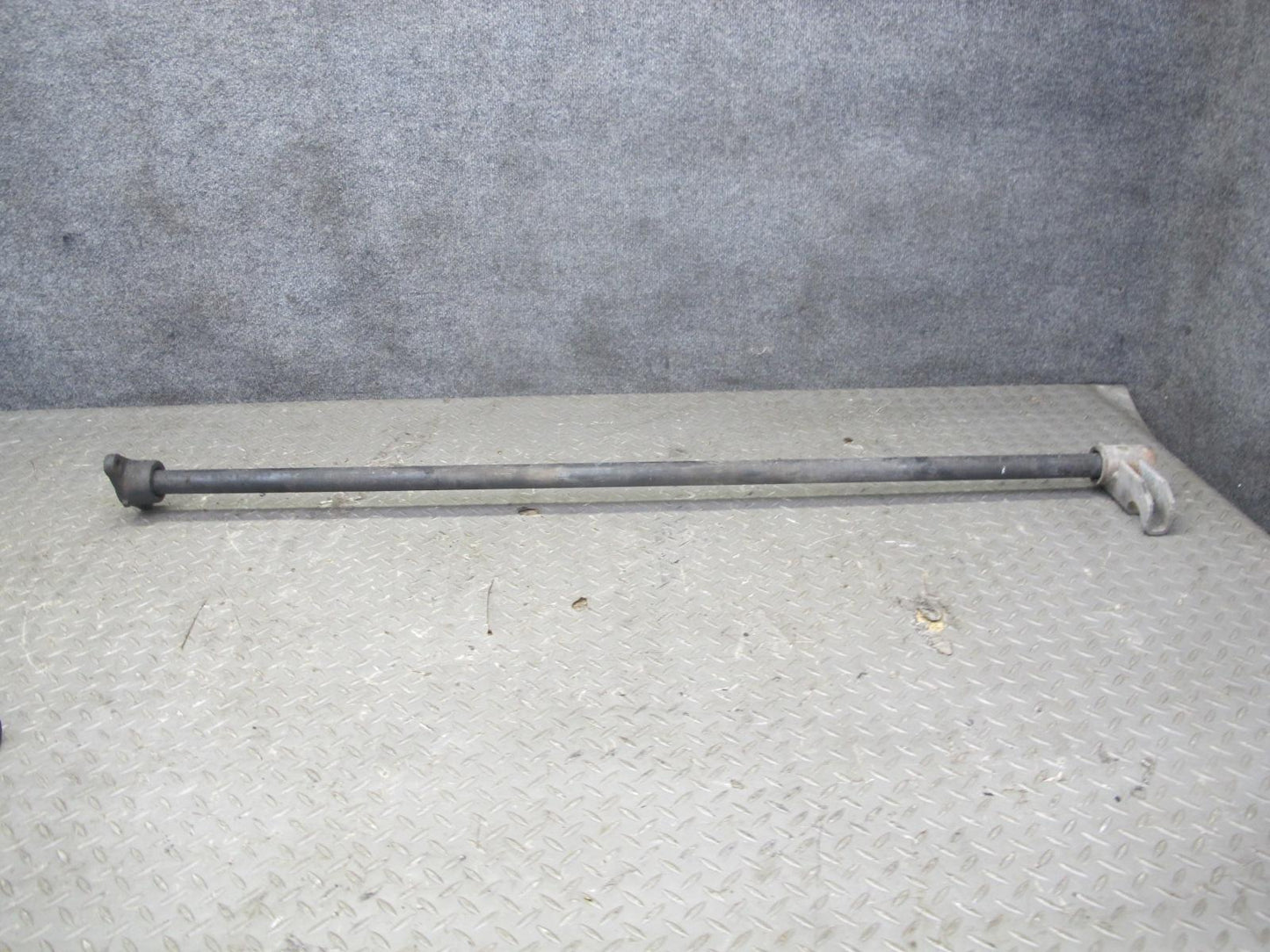 99-01 Isuzu Vehicross Set of 2 Left & Right Torsion Bar w Bolts 144K Miles OEM
