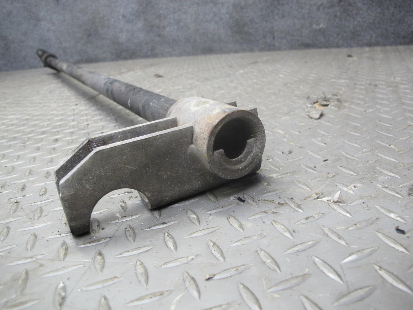 99-01 Isuzu Vehicross Set of 2 Left & Right Torsion Bar w Bolts 144K Miles OEM