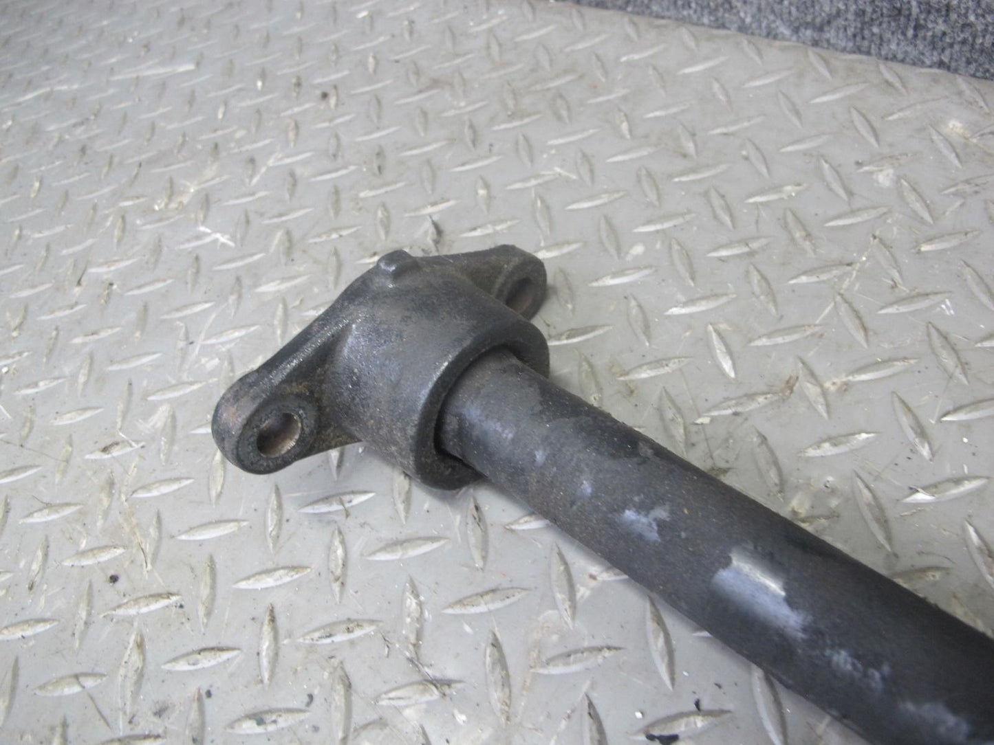 99-01 Isuzu Vehicross Set of 2 Left & Right Torsion Bar w Bolts 144K Miles OEM
