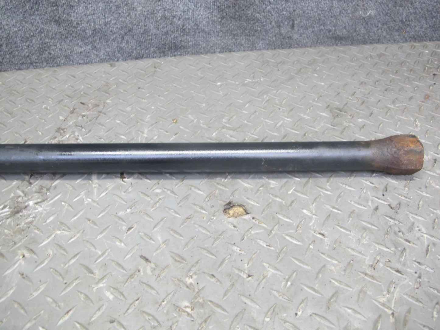 2003-2009 Hummer H2 Front Left or Right Torsion Bar Strut Brace w Mount
