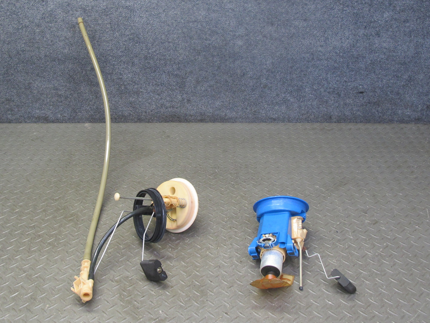 96-99 BMW E36 328i M52 Fuel Pump Level Sensor Sending Unit Set OEM
