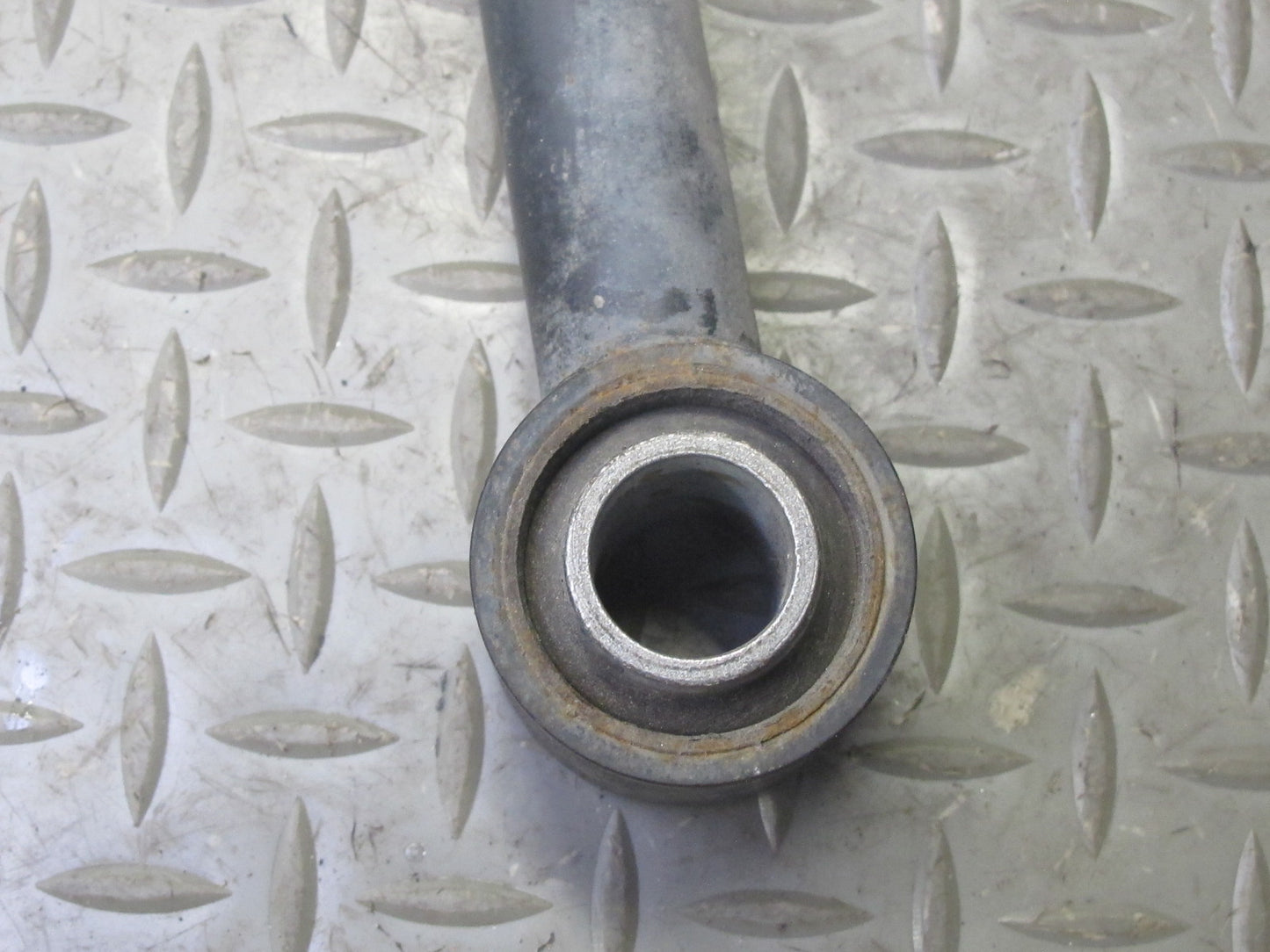 99-01 Isuzu Vehicross Rear Track Lateral Panhard Bar OEM
