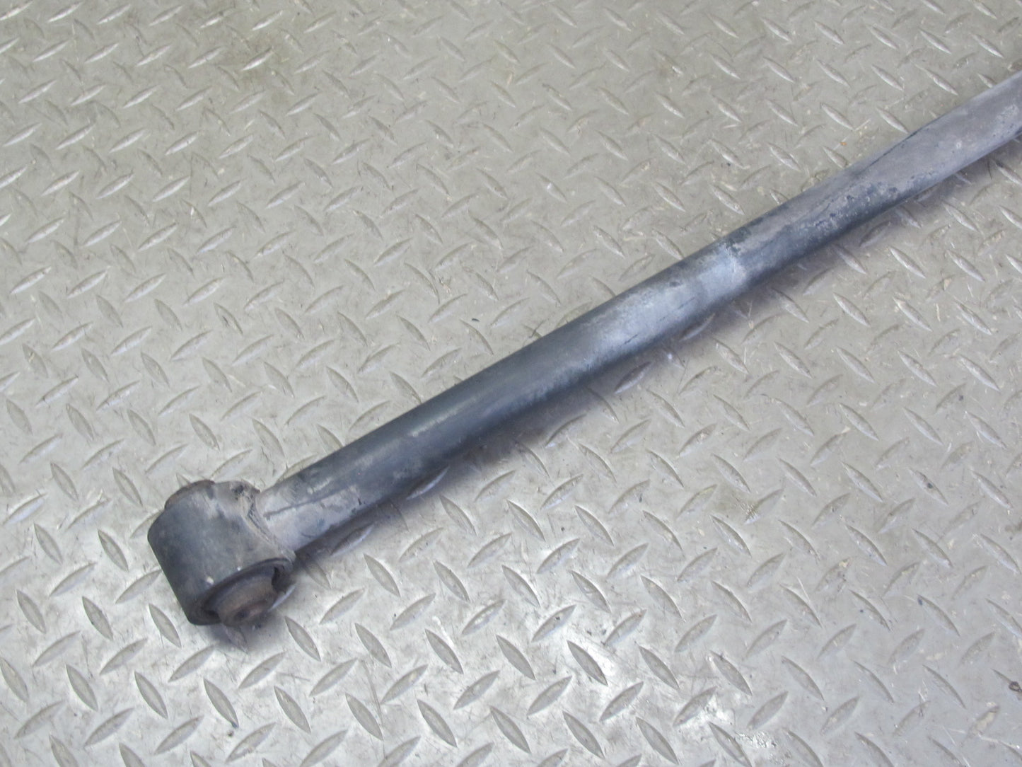 99-01 Isuzu Vehicross Rear Track Lateral Panhard Bar OEM