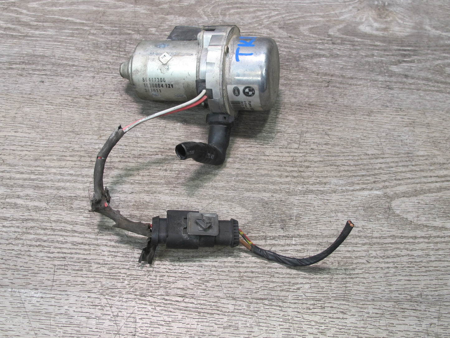 2008-2013 BMW E90 E92 E93 M3 Brake Booster Vacuum Pump 2283333