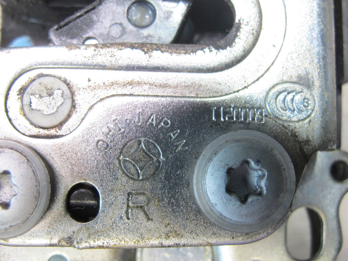 04-09 Nissan 350Z Z33 Convert Right Pass Door Lock Latch Actuator w Cable OEM