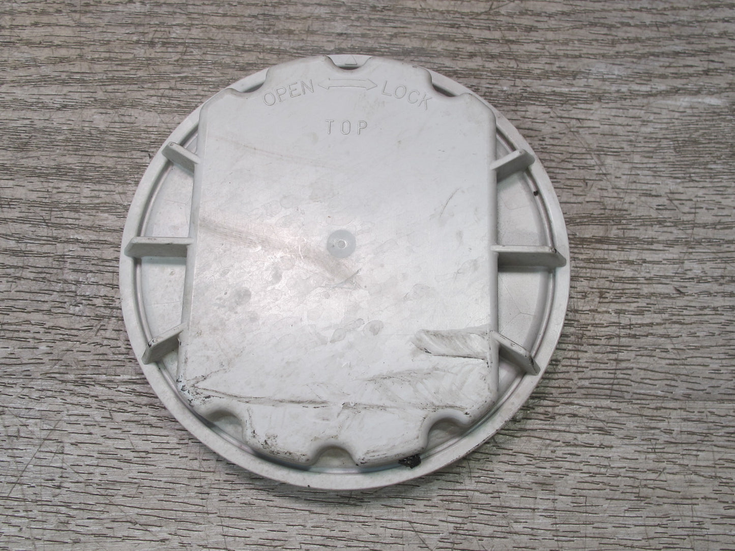 06-09 Nissan 350Z Z33 Front Left or Right Headlight Lamp Bulb Access Cover OEM