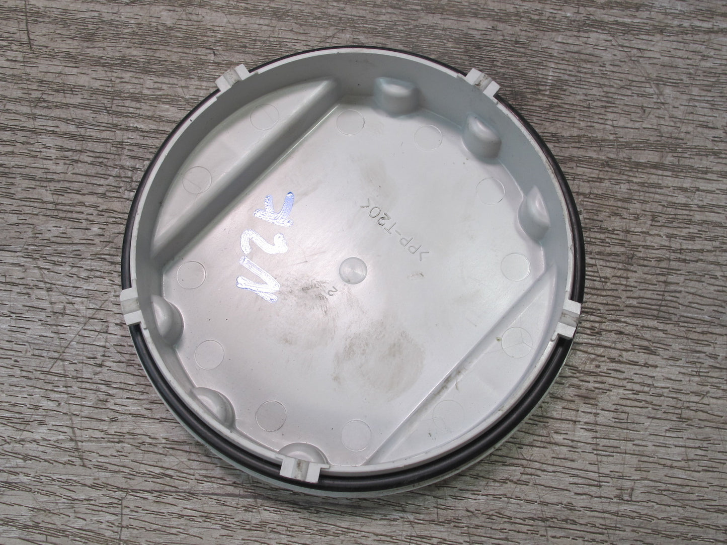 06-09 Nissan 350Z Z33 Front Left or Right Headlight Lamp Bulb Access Cover OEM