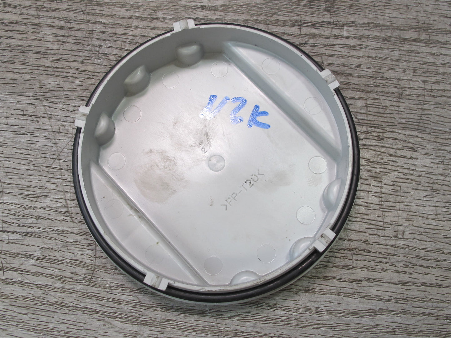 06-09 Nissan 350Z Z33 Front Left or Right Headlight Lamp Bulb Access Cover OEM