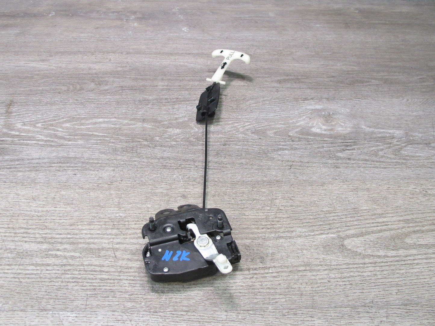 04-09 Nissan 350Z Z33 Convertible Rear Trunk Lid Lock Latch Actuator OEM