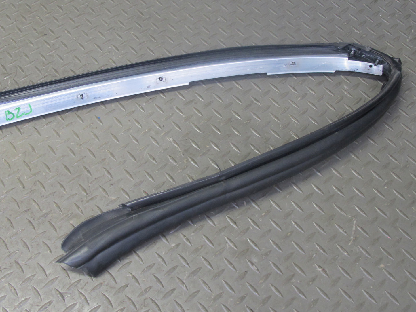 03-08 BMW E85 Z4 Set of 3 Windshield Door Weatherstrip Rubber Seal Cover OEM