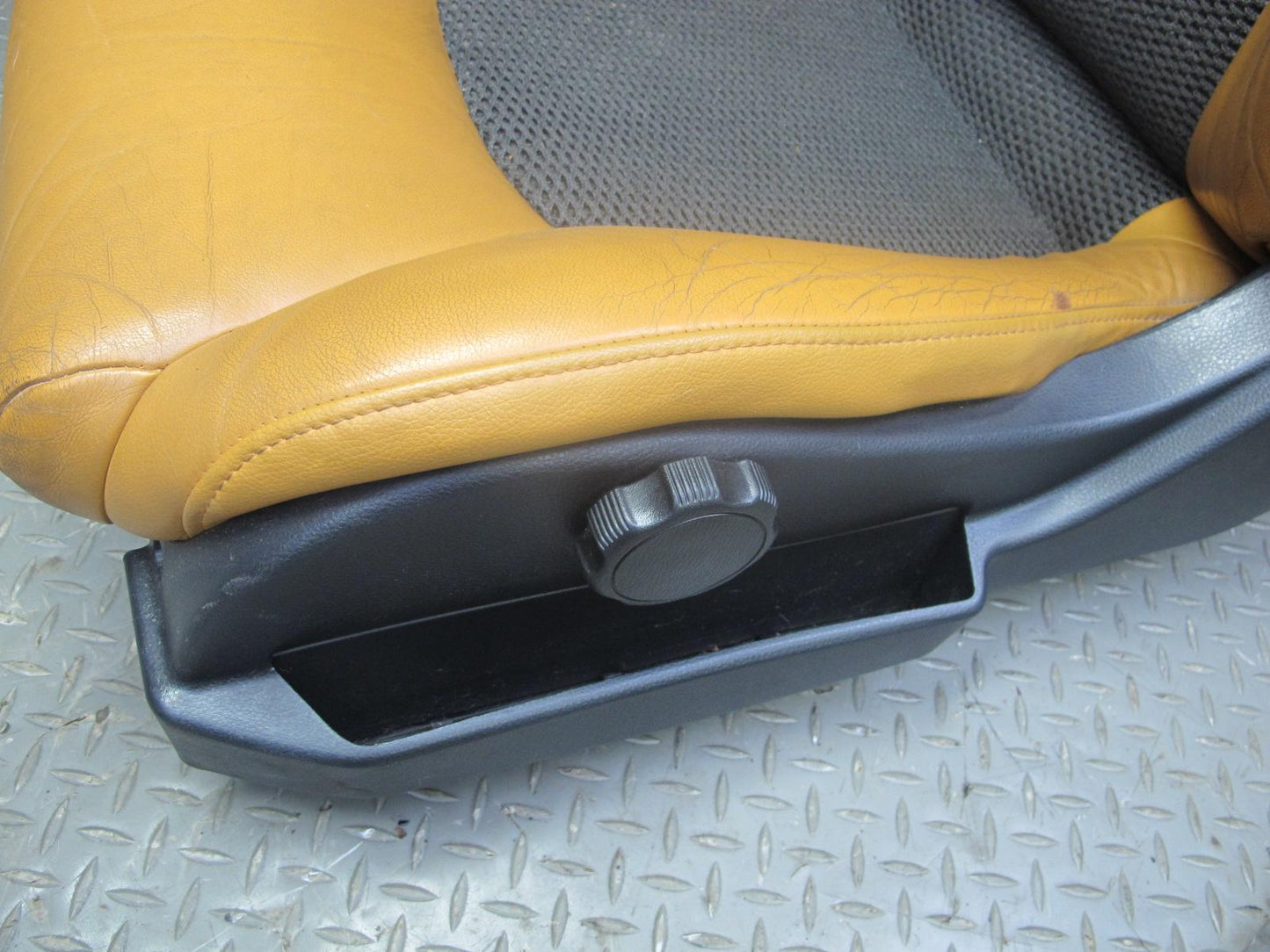 07-09 Nissan 350Z Z33 Convertible Left & Right Power Leather Seat Set Orange OEM