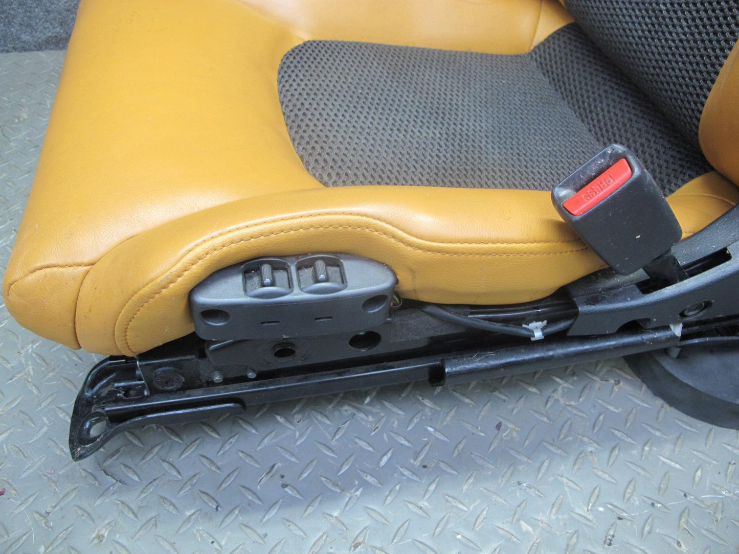 07-09 Nissan 350Z Z33 Convertible Left & Right Power Leather Seat Set Orange OEM