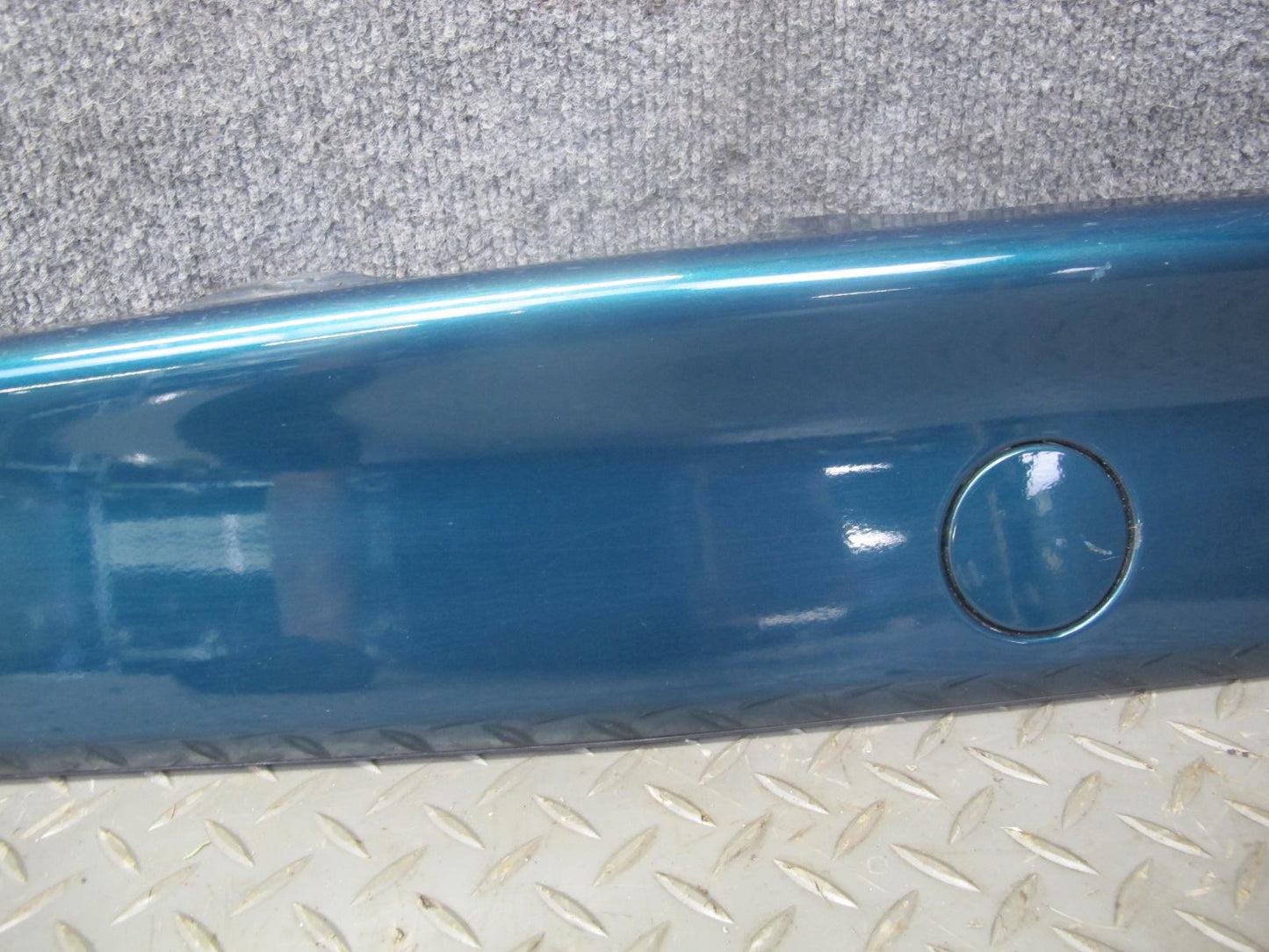 94-99 BMW E36 328iC Coupe Convertible Right Side Skirt Rocker Panel Molding OEM